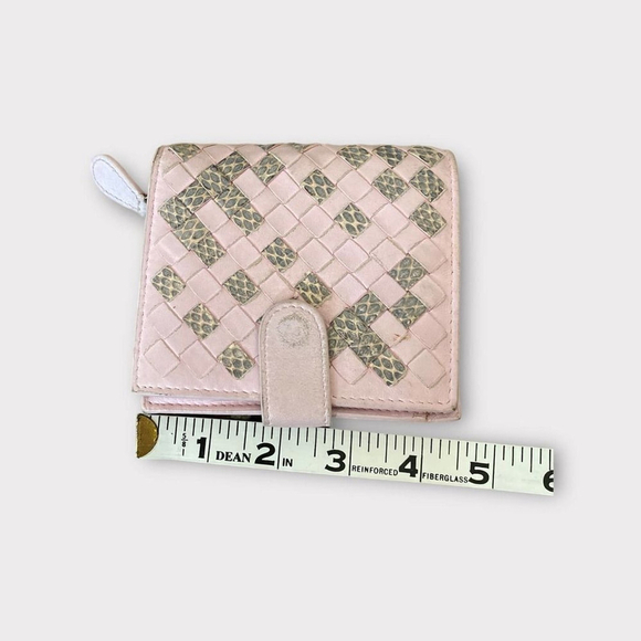 Authentic Bottega Veneta Intrecciato Nappa Leather and Snakeskin Bi-Fold Wallet - Picture 9 of 12